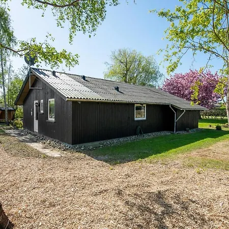 Сasa de vacaciones 3 Bedroom Awesome In Sydals *