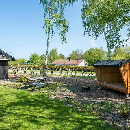 3 Bedroom Awesome In Sydals Сasa de vacaciones *