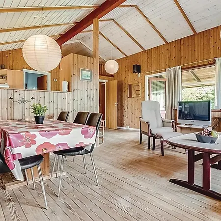 3 Bedroom Awesome In Sydals * Skovbyballe