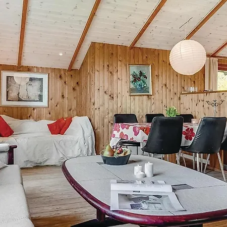 3 Bedroom Awesome In Sydals